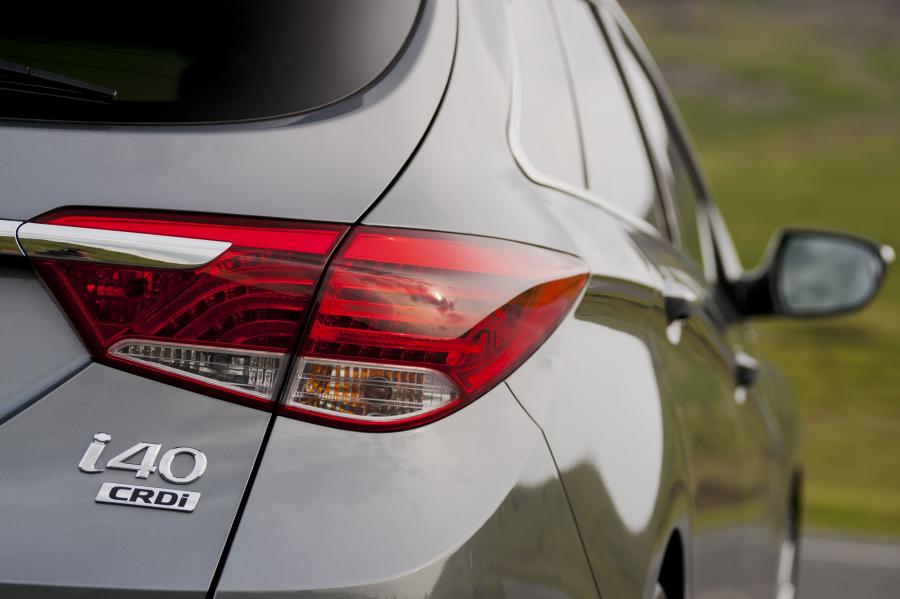  Hyundai i40 Station Wagon CRDi 2011 года  (UK) (фото 20 из 146)